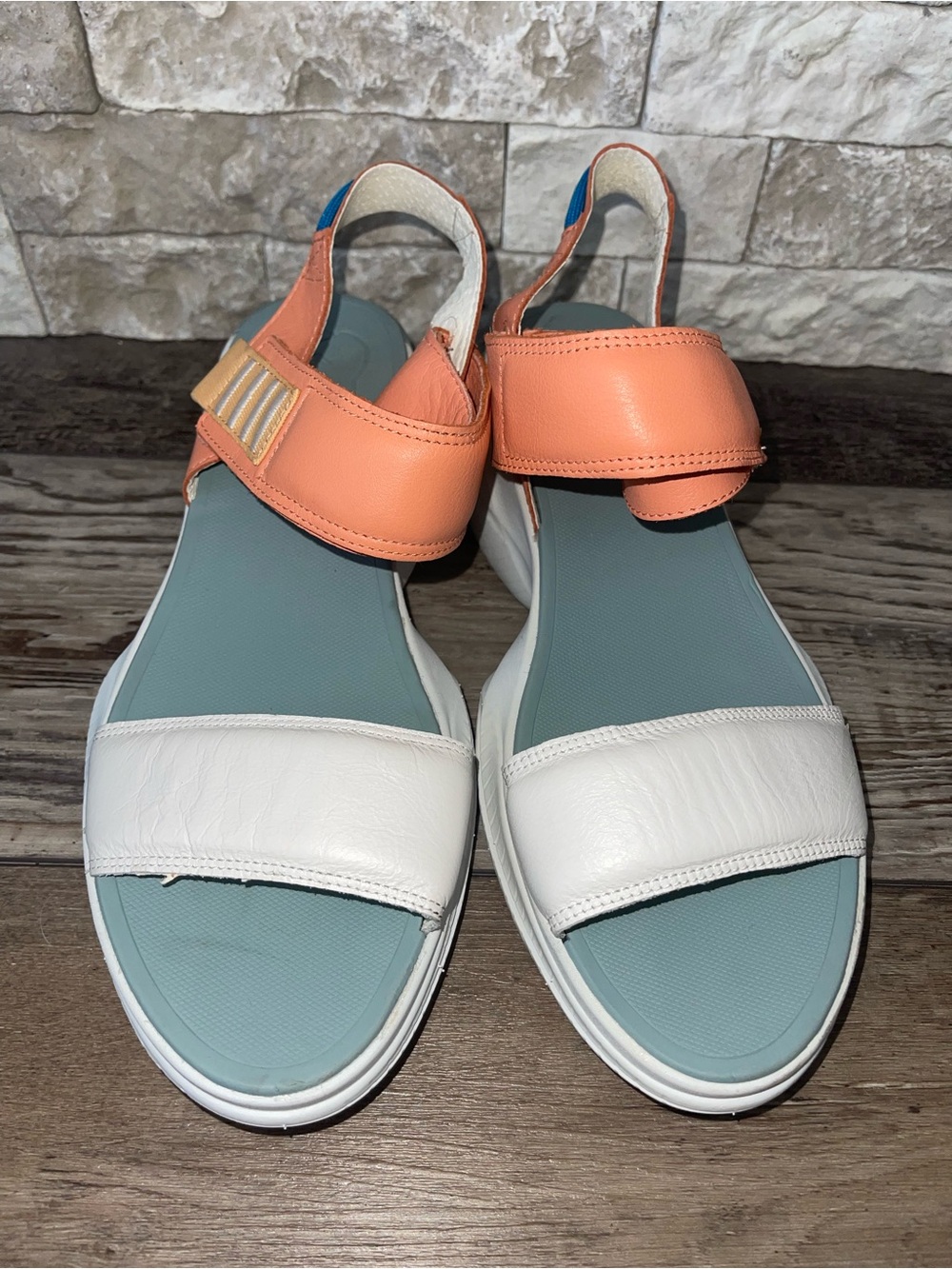 Sorel Women's Explorer Blitz Stride Sandal - Paradiso Peach/Sea Salt  size 10